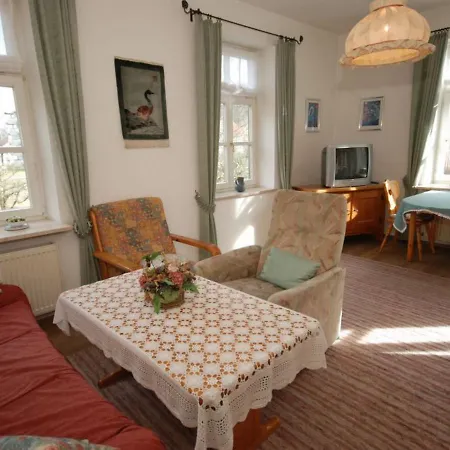 Apartmán Mozartstrasse 5a *